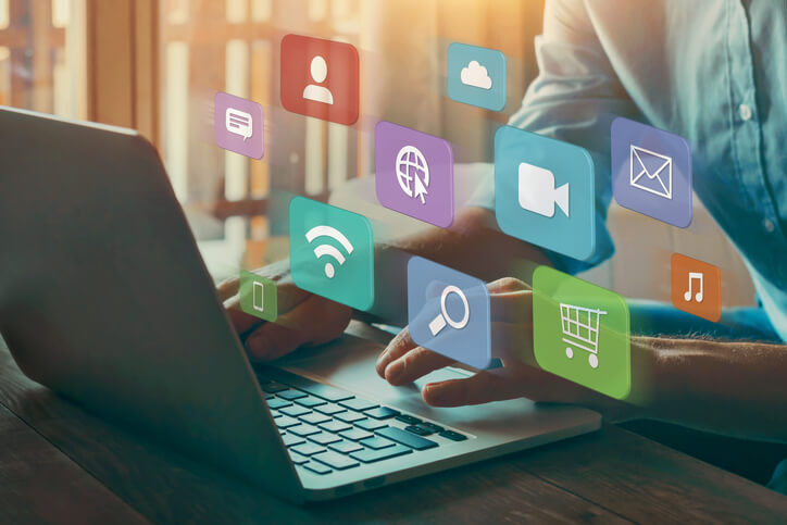 A digital marketing professional leveraging social commerce after completing digital marketing training
